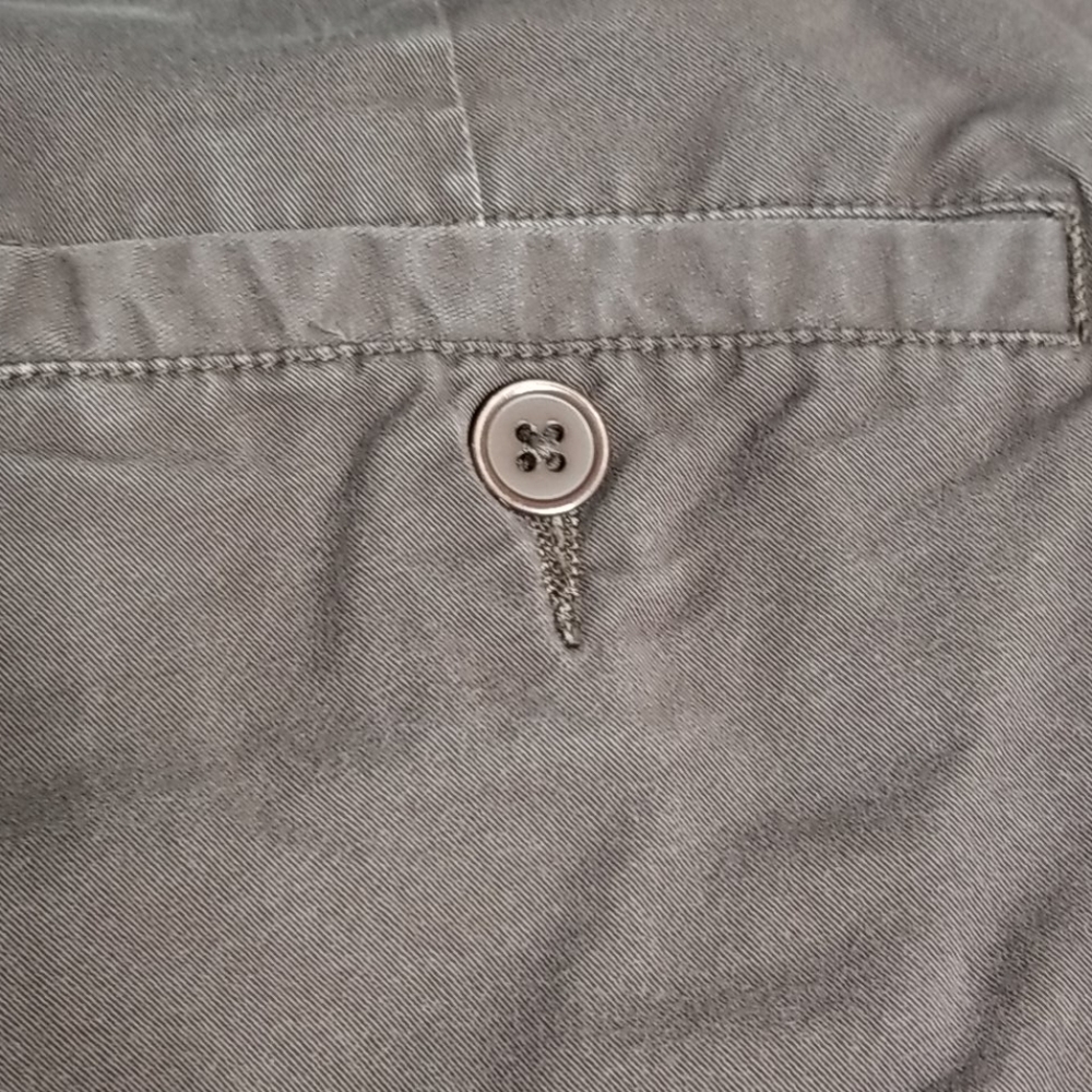 Capris - Picture 8 of 8
